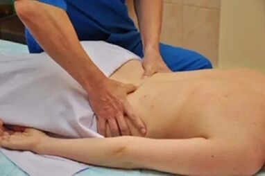 a masaxe como método para tratar a osteocondrose torácica